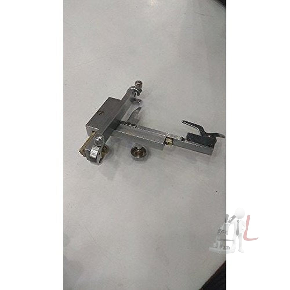 WKM Mechanical Stage Brass With Fine Engraving (for Student, Medical and Other Microscopes) - Laboratorydeal