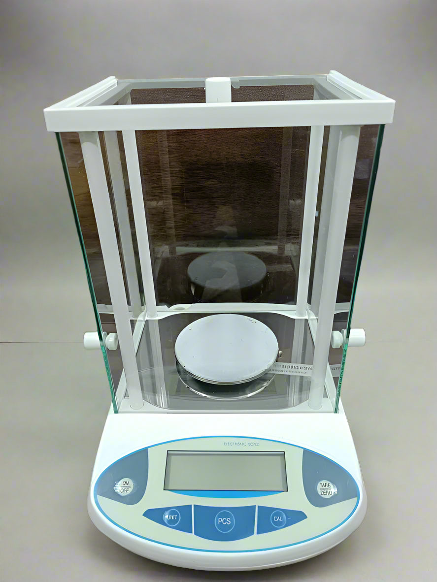 300x0.001g Digital Analytical Balance 1mg Precision Scale for Laboratories Supplier in Kota