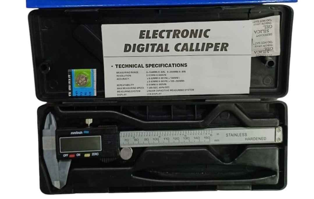 Digital Calliper 6″ Stainless Steel with four Measurment Function LABPRO
