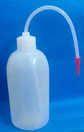 Polyethylene Wash Bottles Size - 500 ml