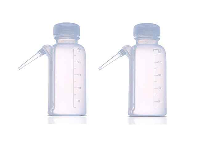Chemistry Lab Plastic Wash Bottle New Type 250 ML Pack of 2