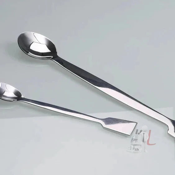 Spatula laboratory